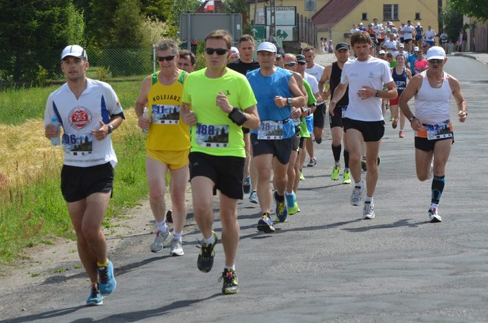 287 biegaczy stanęło do walki GALERIA