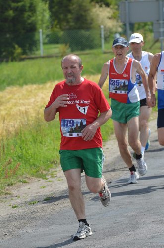 287 biegaczy stanęło do walki GALERIA