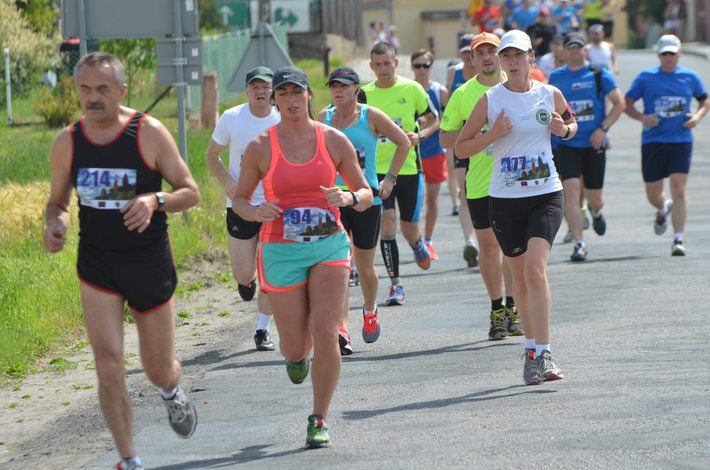 287 biegaczy stanęło do walki GALERIA