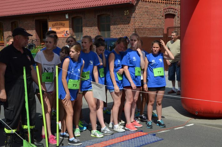 287 biegaczy stanęło do walki GALERIA