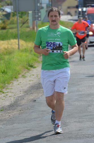 287 biegaczy stanęło do walki GALERIA