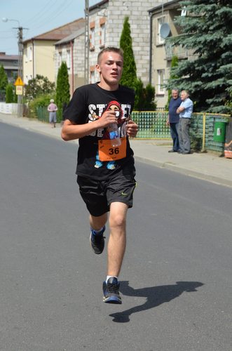 287 biegaczy stanęło do walki GALERIA