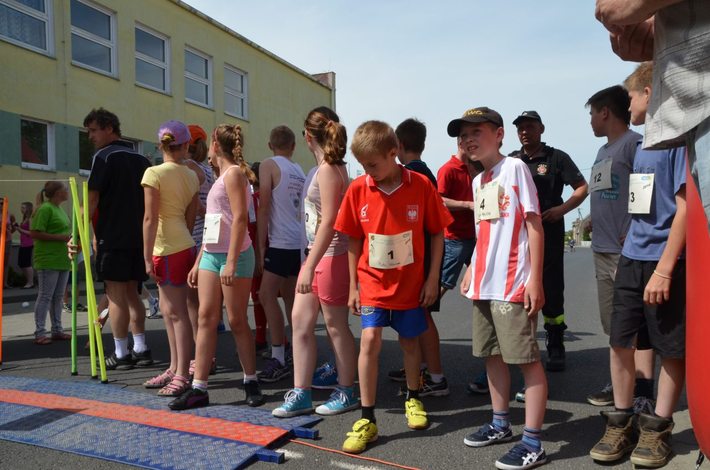 287 biegaczy stanęło do walki GALERIA