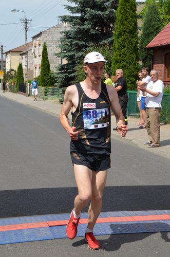 287 biegaczy stanęło do walki GALERIA