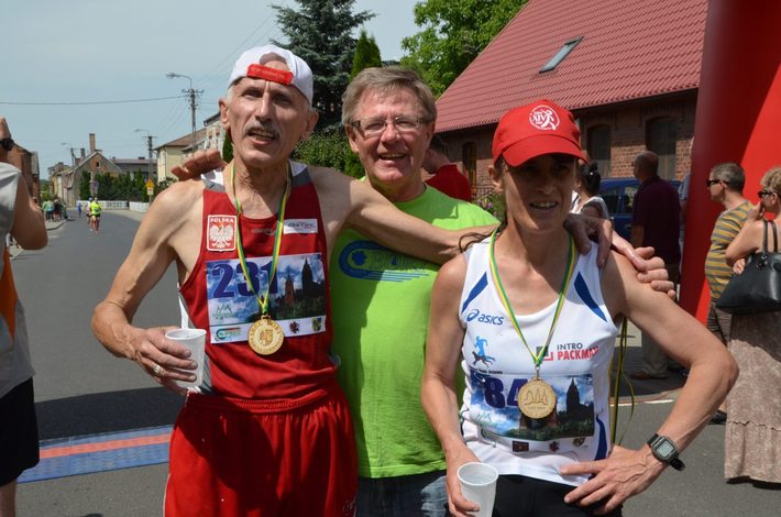 287 biegaczy stanęło do walki GALERIA