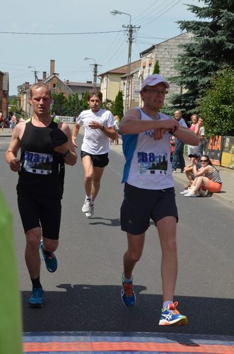 287 biegaczy stanęło do walki GALERIA