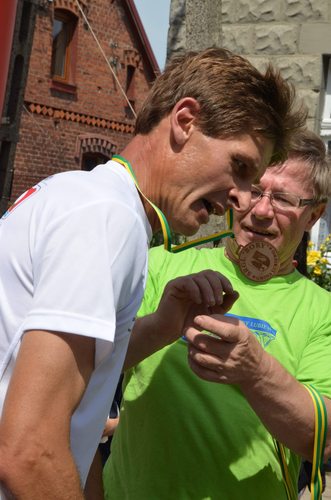 287 biegaczy stanęło do walki GALERIA