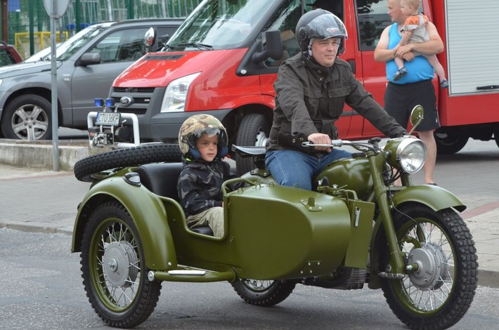 Trzeci wielki borowiacki pochód  GALERIA