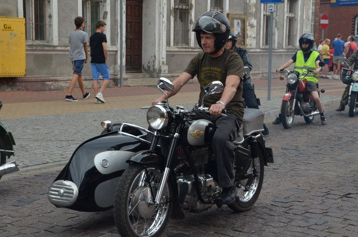 Trzeci wielki borowiacki pochód  GALERIA