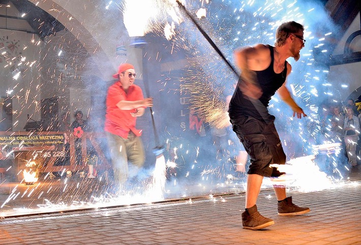 Woda, ogień i taniec ZDJĘCIA