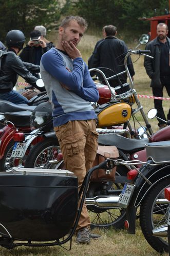 Z miłości do starych pojazdów GALERIA