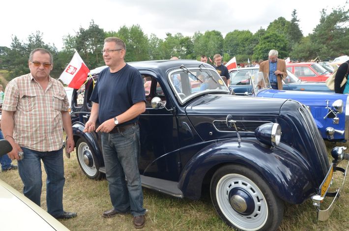 Z miłości do starych pojazdów GALERIA