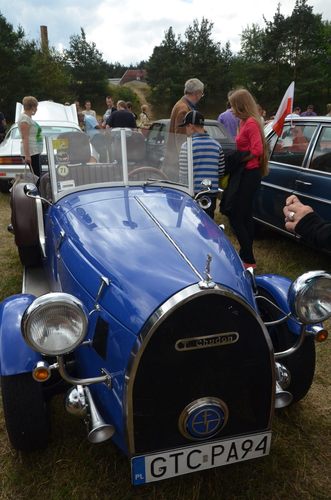 Z miłości do starych pojazdów GALERIA