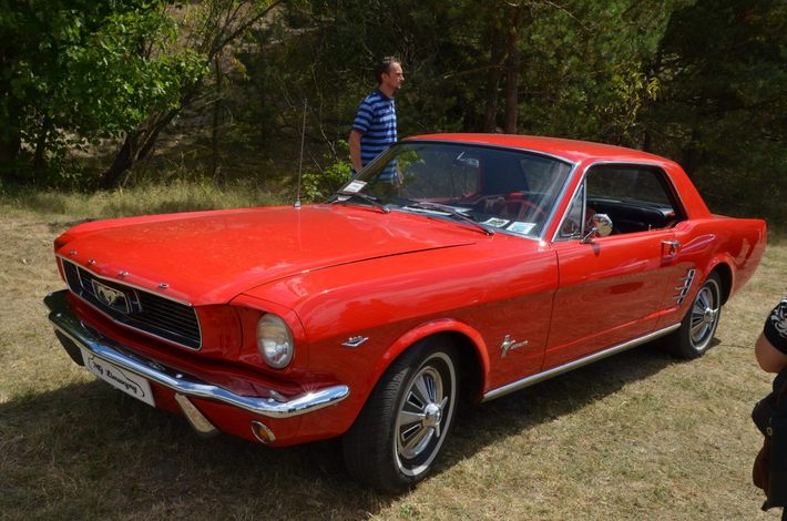 Z miłości do starych pojazdów GALERIA