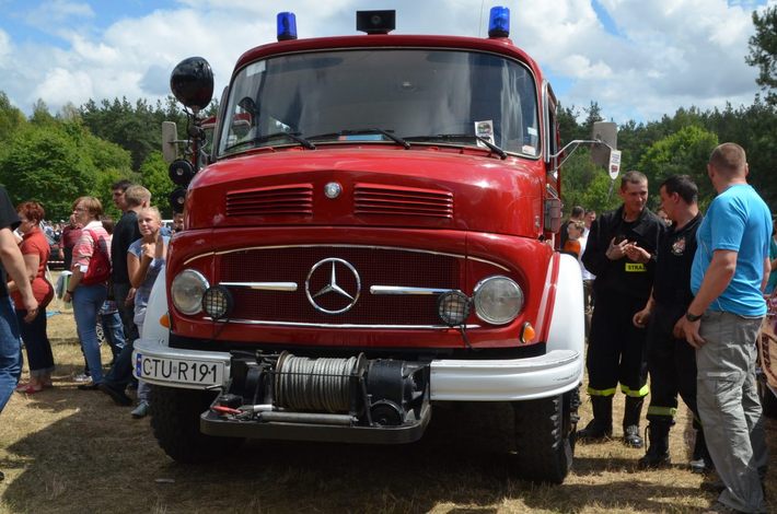 Z miłości do starych pojazdów GALERIA