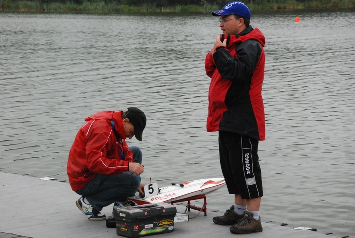 Modele pływające w Lińsku  ZDJĘCIA