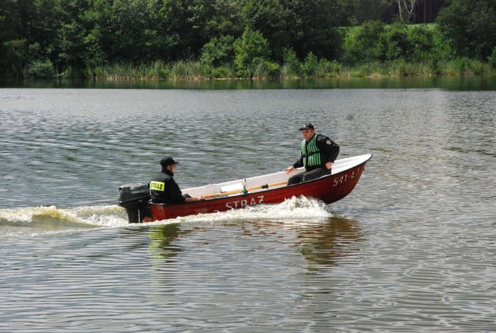 Modele pływające w Lińsku  ZDJĘCIA