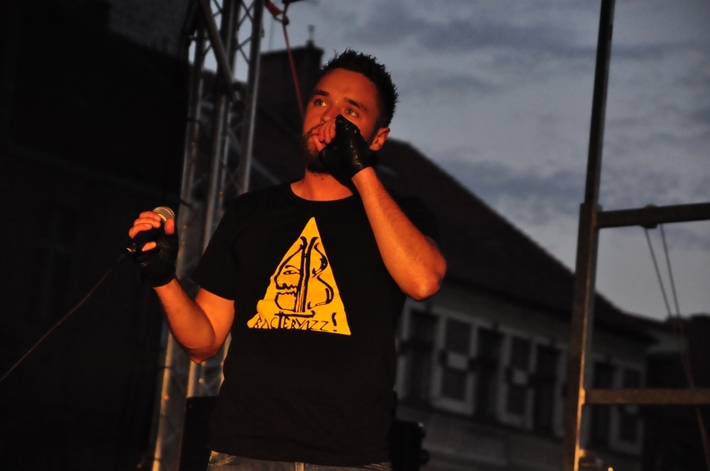 Bakterie na rynku  ZDJĘCIA