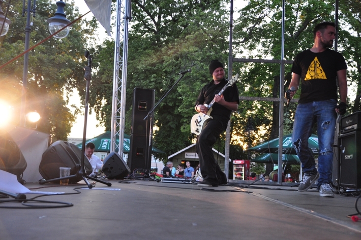 Bakterie na rynku  ZDJĘCIA