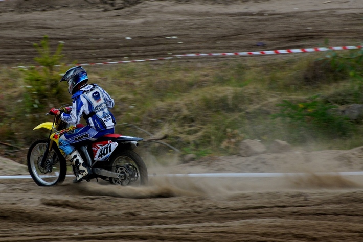 Motocross w Plaskoszu - ZDJĘCIA