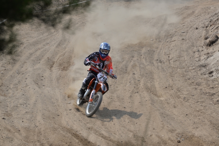 Motocross w Plaskoszu - ZDJĘCIA