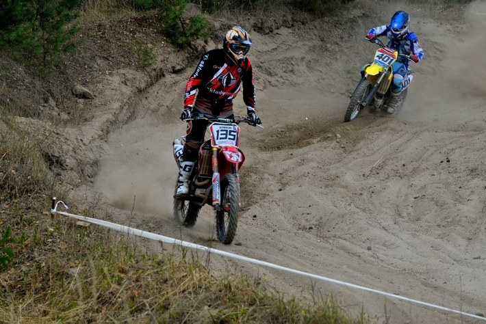 Motocross w Plaskoszu - ZDJĘCIA