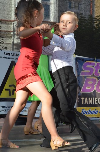 Roztańczony tucholski rynek ZDJĘCIA