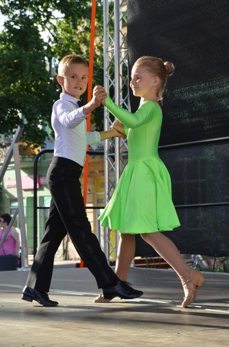 Roztańczony tucholski rynek ZDJĘCIA