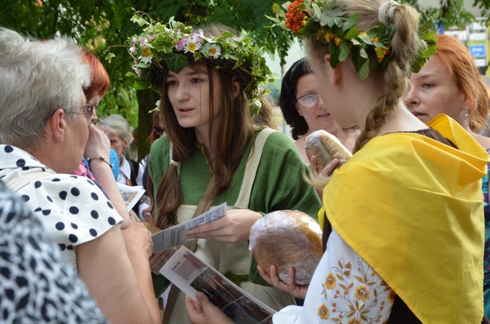 Chleba starczyło dla wszystkich GALERIA