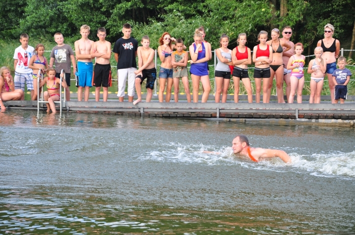 Niby towarzysko, ale nikt nie odpuszczał  ZDJĘCIA