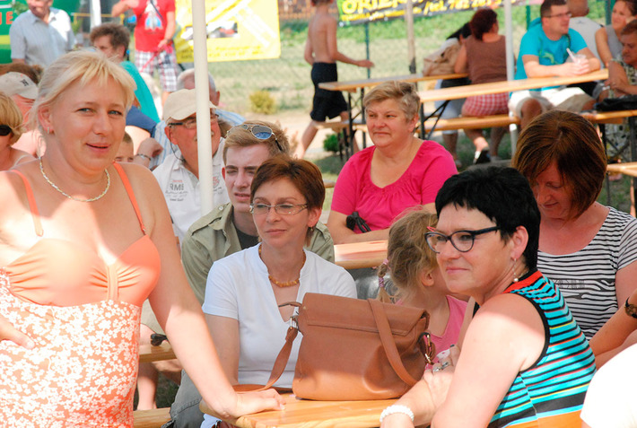 Rozbił się autobus wypełniony młodzieżą