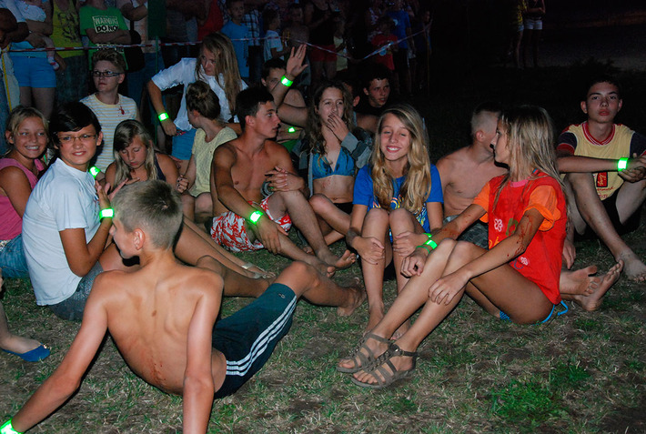 Rozbił się autobus wypełniony młodzieżą