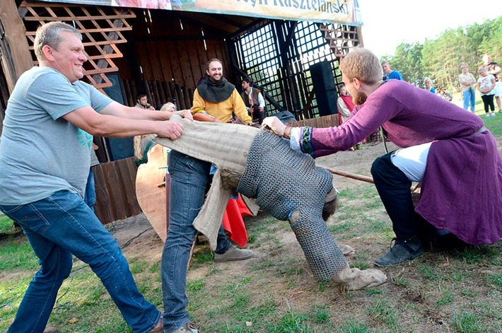 Mieszko i Dobrawa pobrali się w... Raciążu ZDJĘCIA