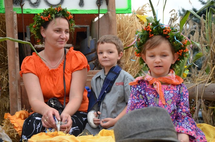 Gości witali chlebem ZDJĘCIA