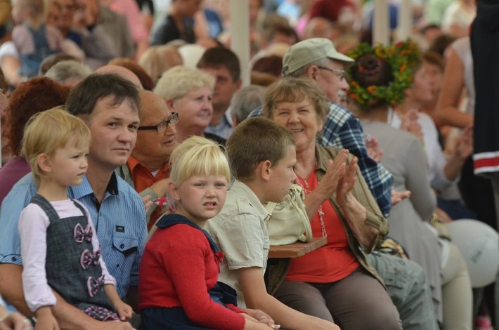 Gości witali chlebem ZDJĘCIA