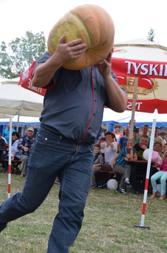 Gości witali chlebem ZDJĘCIA