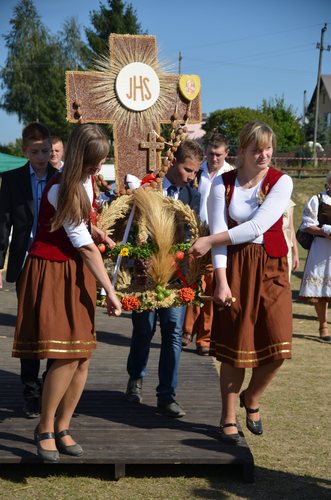 Był czas na podziękowanie, biesiadę i zabawę GALERIA