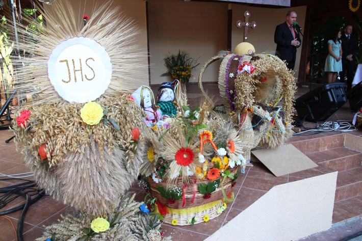 Mieszkańcy rywalizowali podczas dożynek w Kęsowie