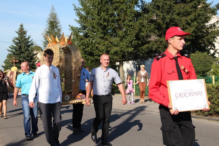 Mieszkańcy rywalizowali podczas dożynek w Kęsowie
