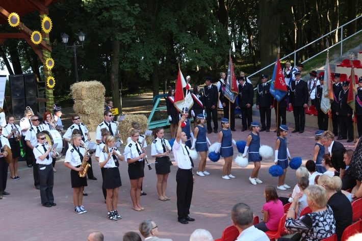 Mieszkańcy rywalizowali podczas dożynek w Kęsowie