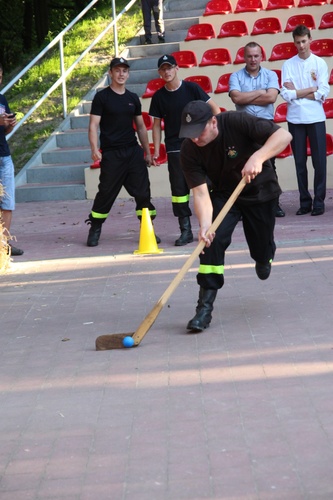 Mieszkańcy rywalizowali podczas dożynek w Kęsowie