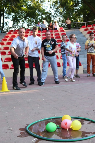 Mieszkańcy rywalizowali podczas dożynek w Kęsowie