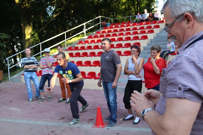 Mieszkańcy rywalizowali podczas dożynek w Kęsowie