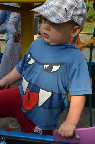 Przedszkolaki zaprosiły na pieczone ziemniaki  GALERIA