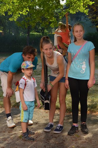 Przedszkolaki zaprosiły na pieczone ziemniaki  GALERIA