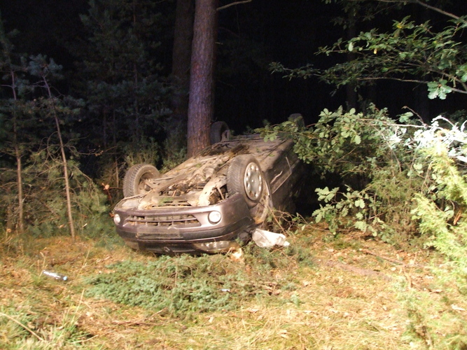 Wypadek za Legbądem AKTUALIZACJA / ZDJĘCIA