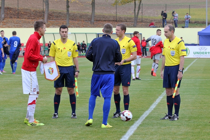 Wysokie zwycięstwo i gwiazdy polskiej piłki