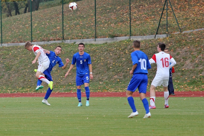 Wysokie zwycięstwo i gwiazdy polskiej piłki