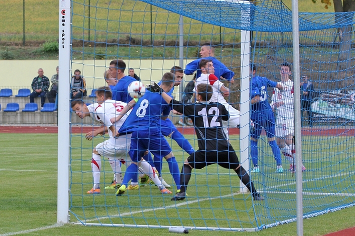 Wysokie zwycięstwo i gwiazdy polskiej piłki