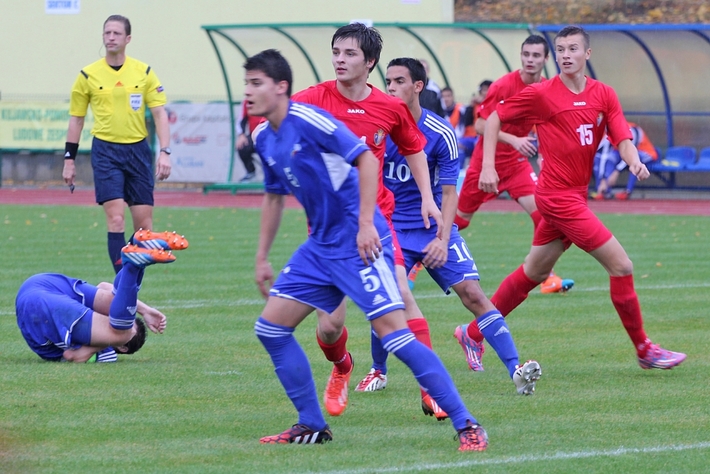Międzynarodowy futbol w Tucholi  ZDJĘCIA
